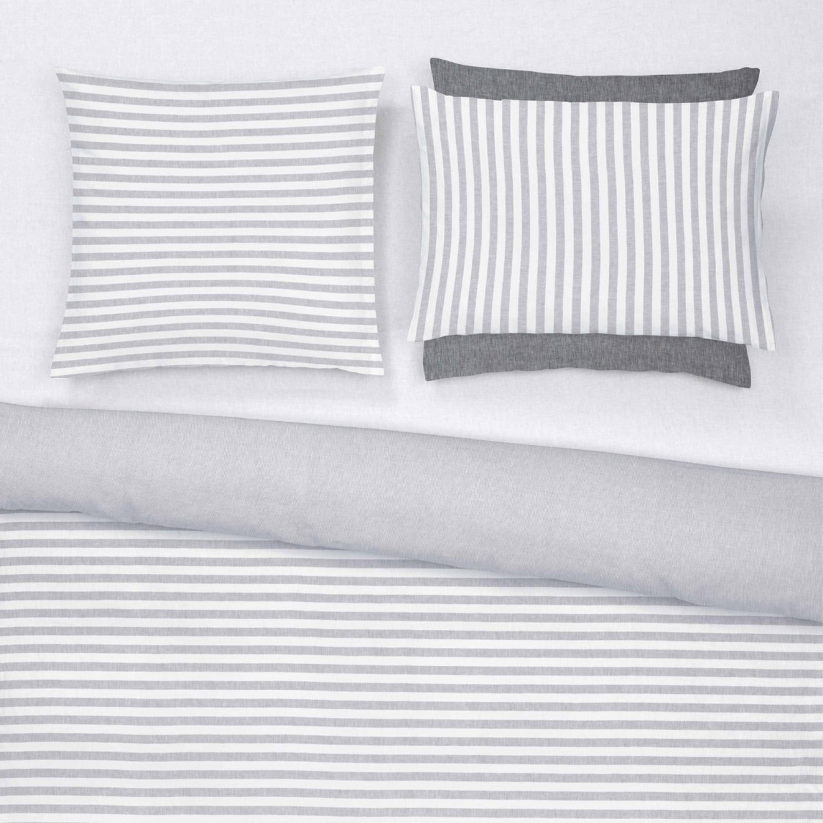 Crispy Linen Kissenbezug Summertime Silver Moon